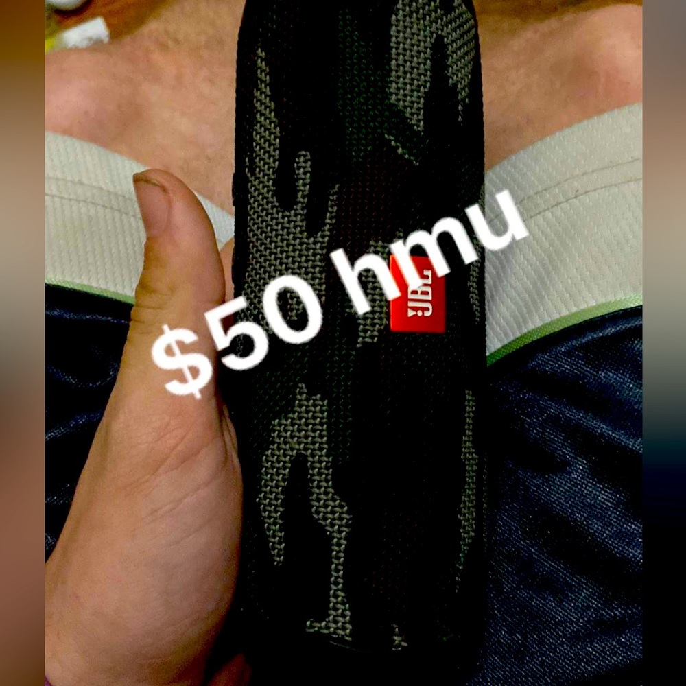 Jbl flip 5 Bluetooth speaker